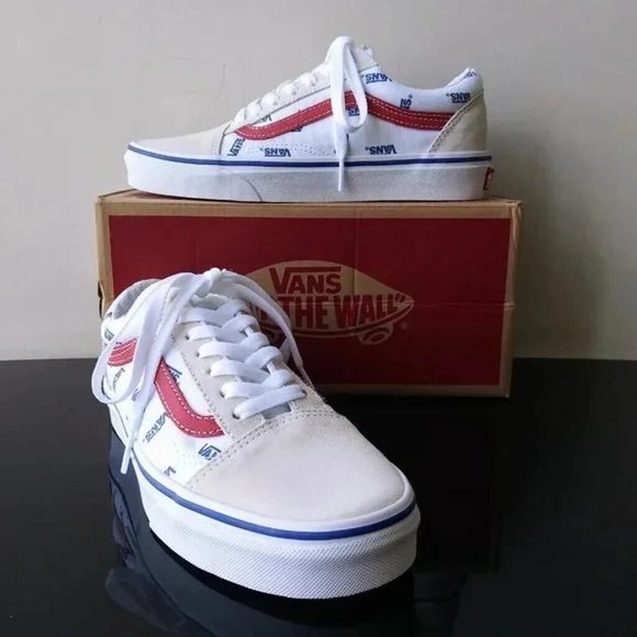 Vans Men\'s Old Skool Leather Suede / Canvas Low Top Sneaker main image 9